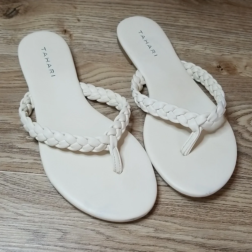 Tahari Tilla Sandal - Picture 2 of 12